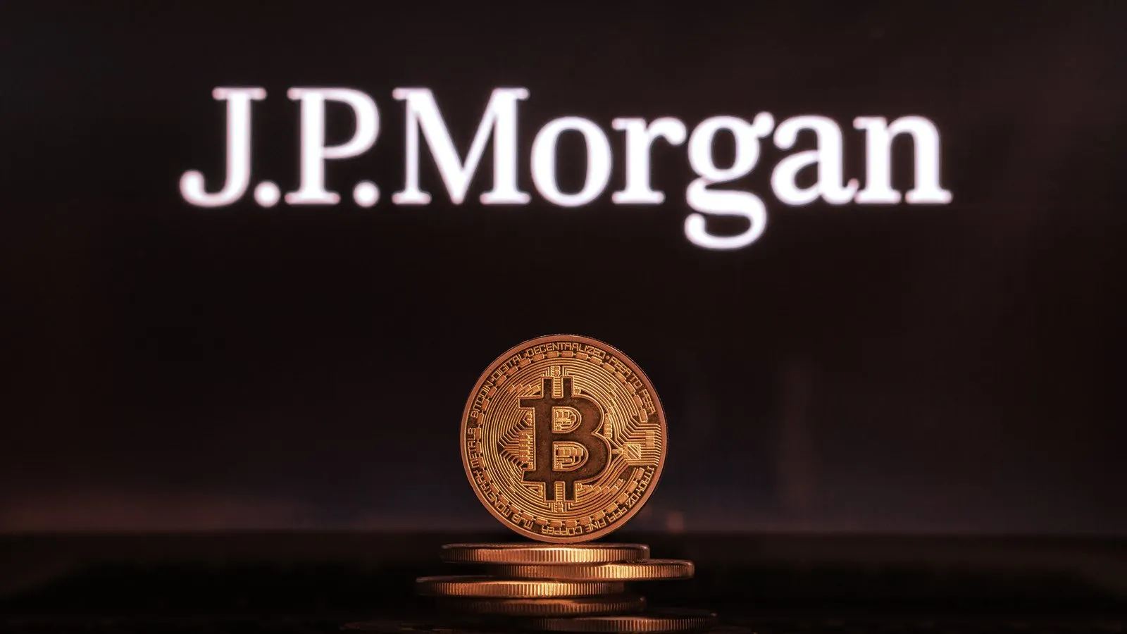 JP Morgan and Bitcoin. Image: Shutterstock