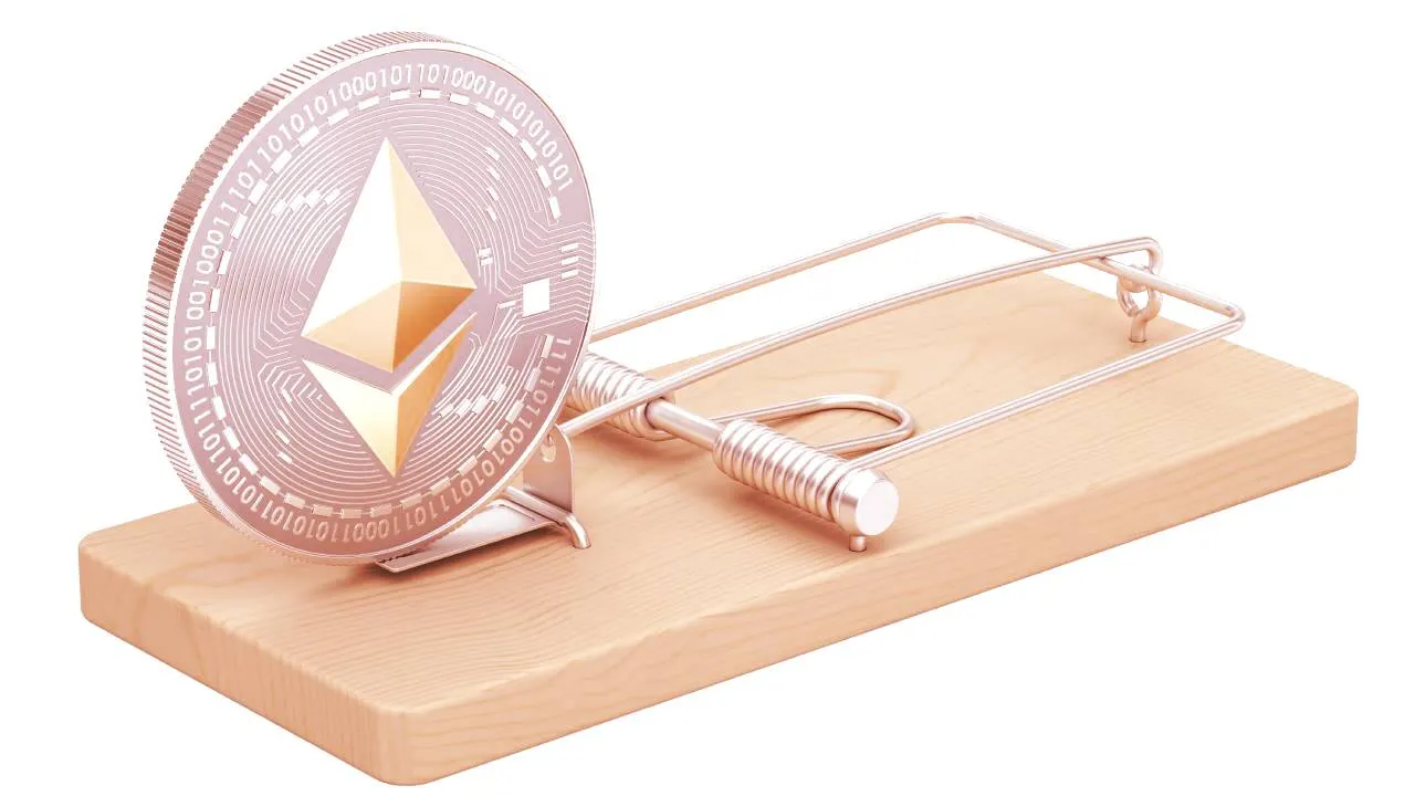 Crypto scams are on the rise. Image: Shutterstock