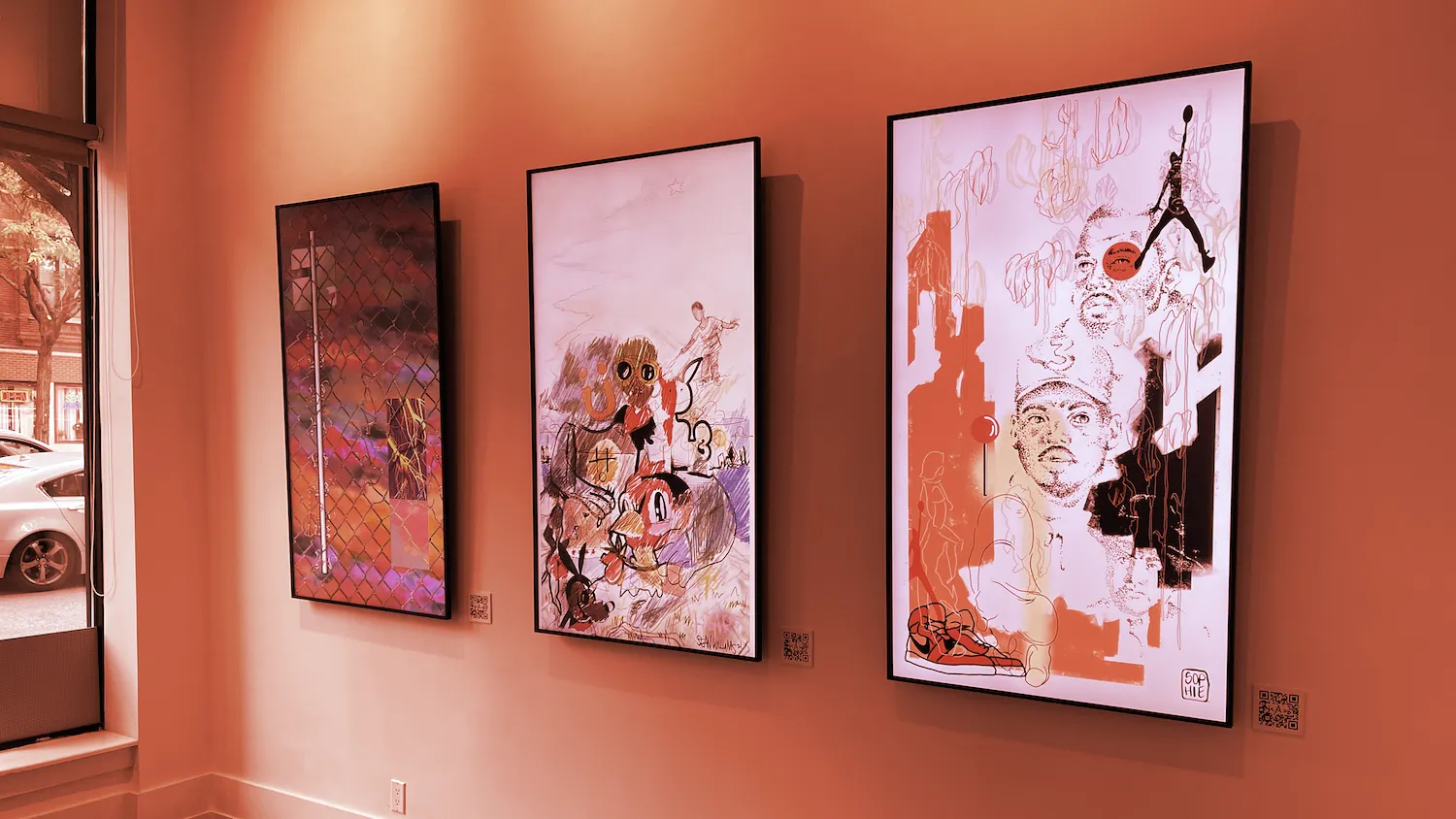 Chicago’s imnotArt NFT gallery. Image: Decrypt/Andrew Hayward