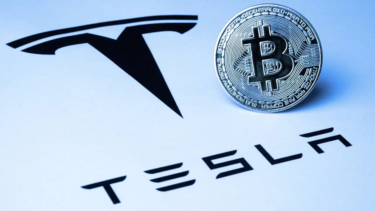 Elon Musk's Tesla holds billions in Bitcoin. Image: Shutterstock