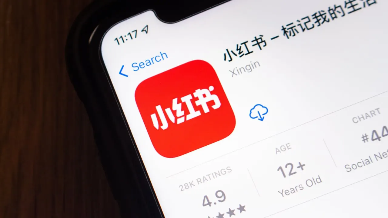 A smartphone downloading the Xiaohongshu app. Image: Shutterstock