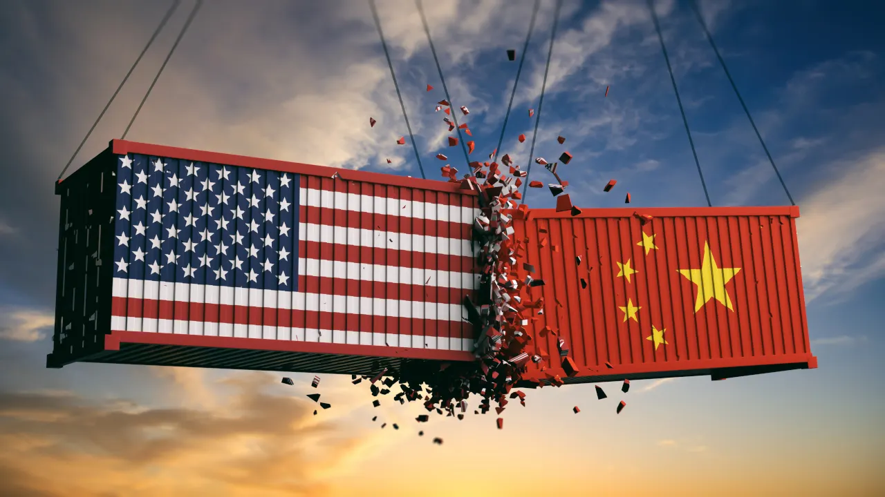 U.S./China trade war. Image: Shutterstock