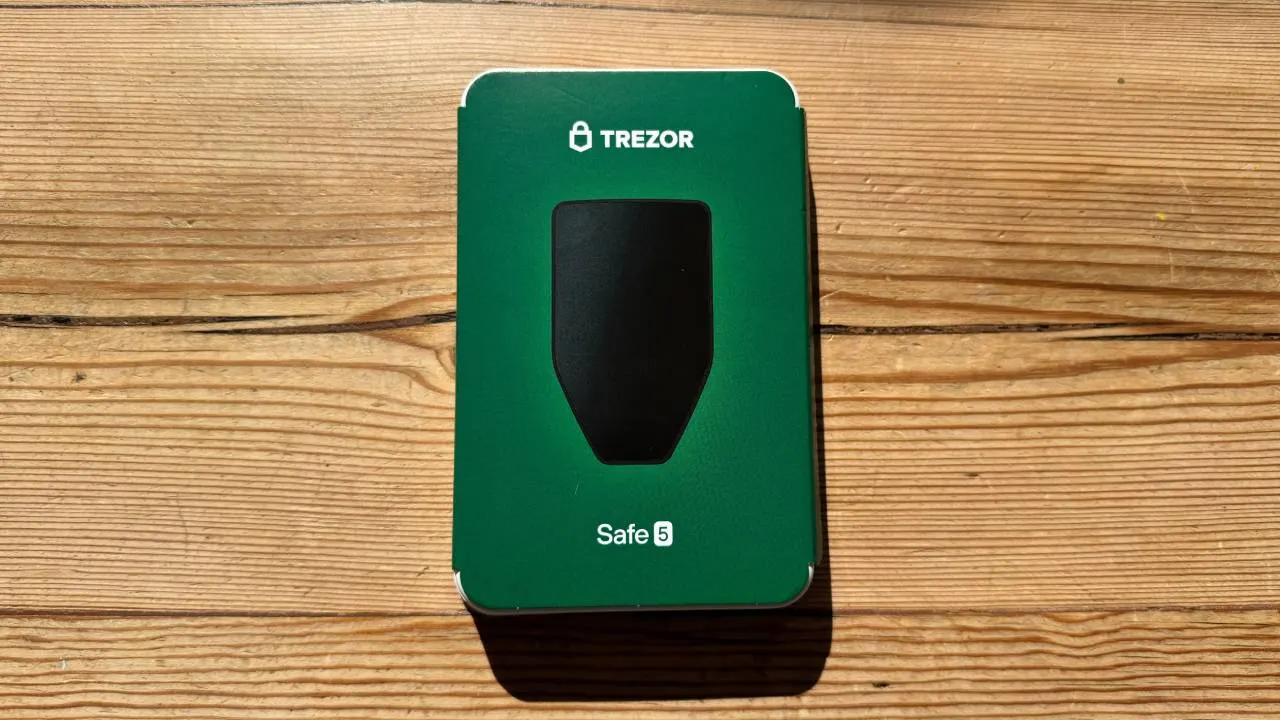 Trezor Safe 5 packaging
