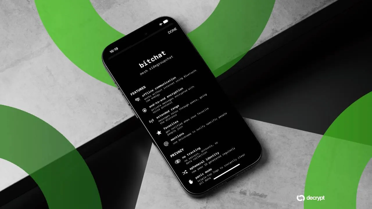 Bitchat, a decentralized messaging app. Image: Bitchat/MockupTree/Decrypt