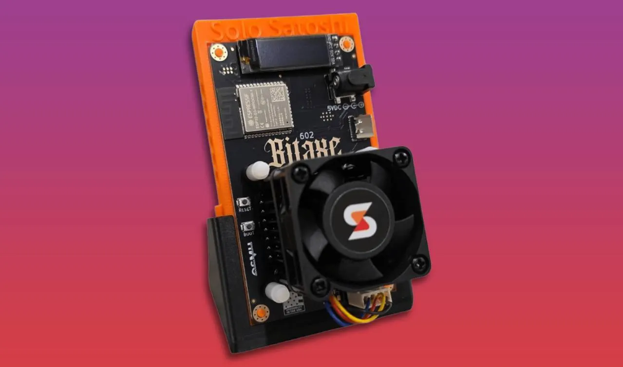 Bitaxe Gamma Bitcoin Solo Miner