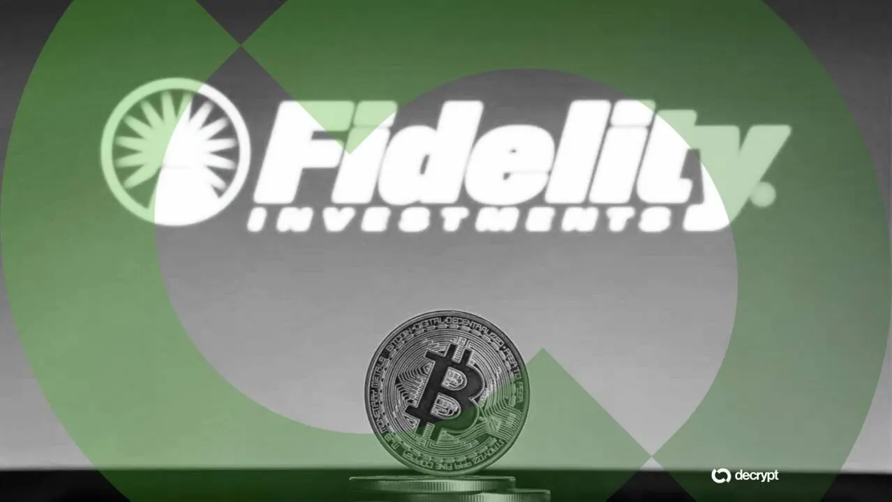 Fidelity and Bitcoin. Image: Shutterstock/Decrypt